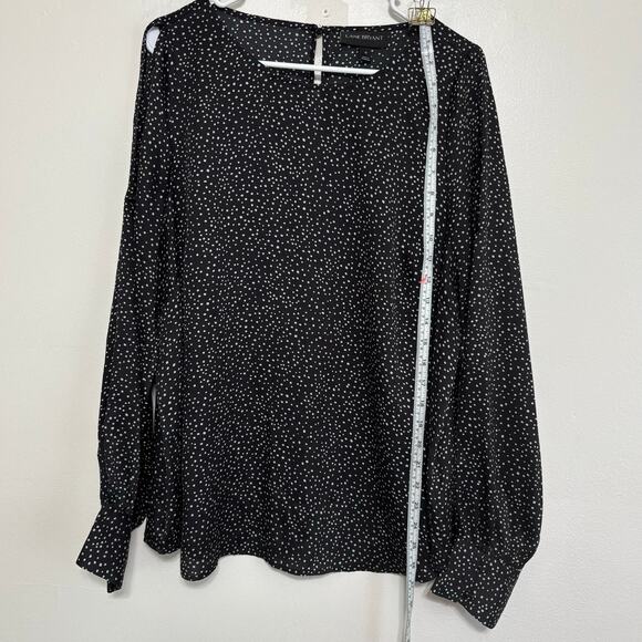Lane Bryant Black and White Cold Shoulder Dot Top Size 18 - Picture 3 of 11